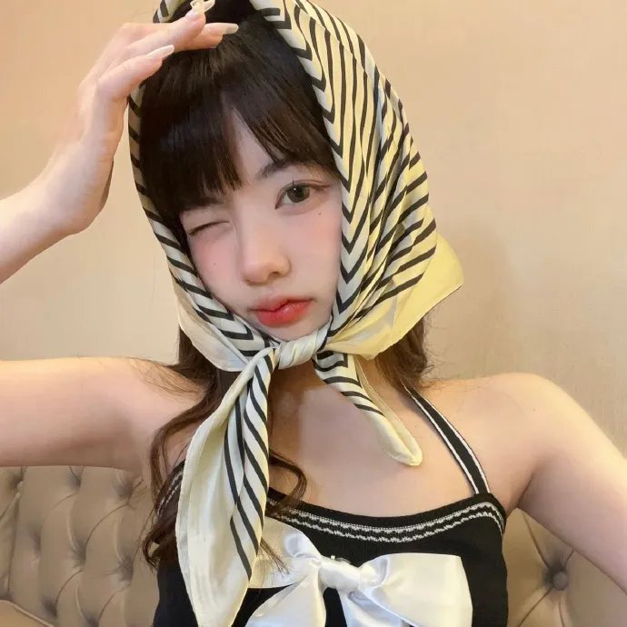 鲁蛇鸟经纪